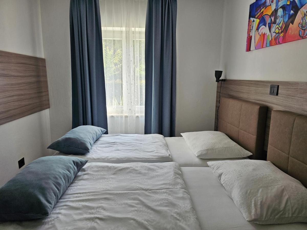 Apartment TaDe - Tag&Desire Funtana Buitenkant foto