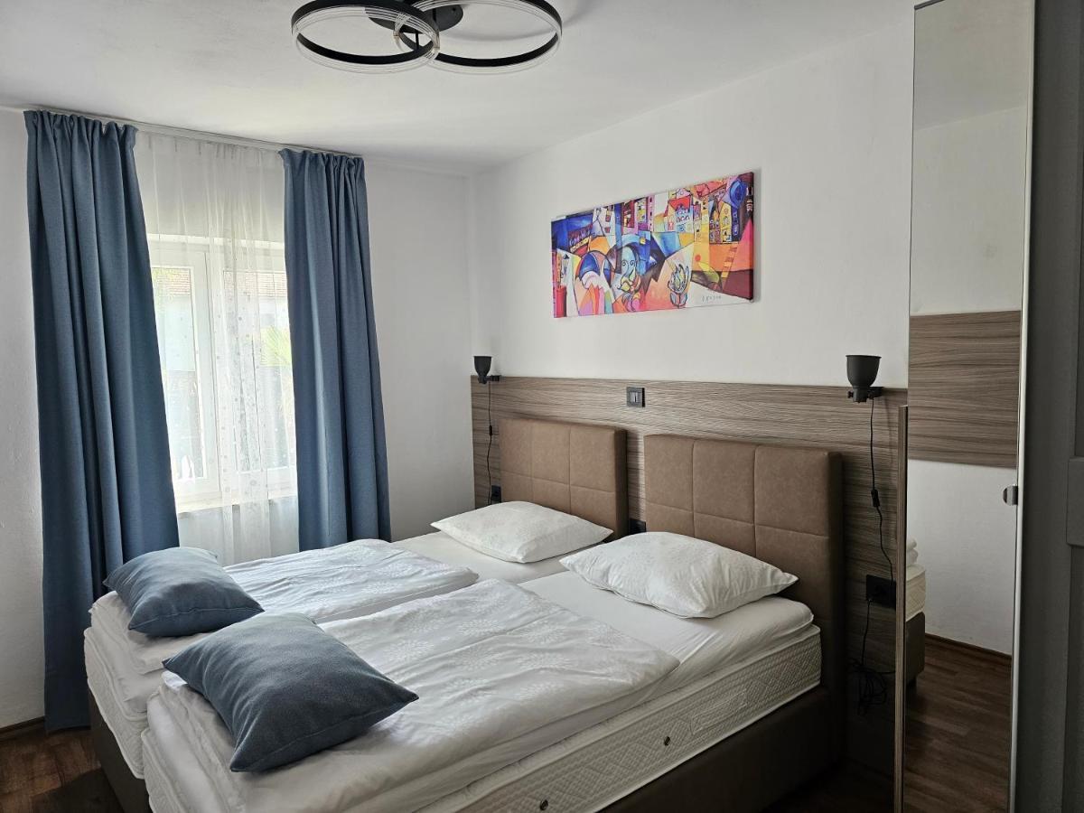 Apartment TaDe - Tag&Desire Funtana Buitenkant foto